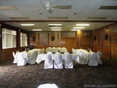 Regency Inn And Conference Center Clinton 设施 照片